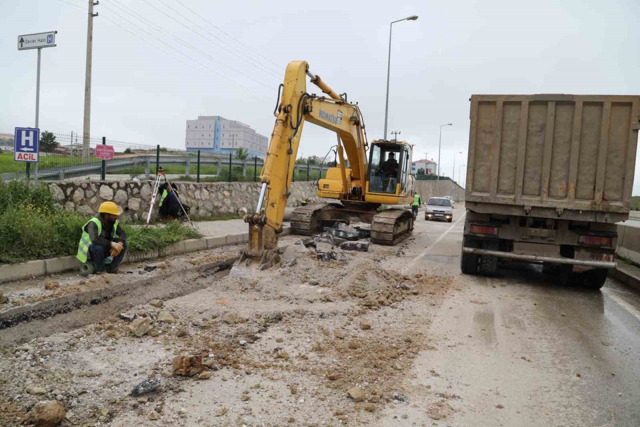 Kavak’ta kanalizasyon sorunu çözüldü