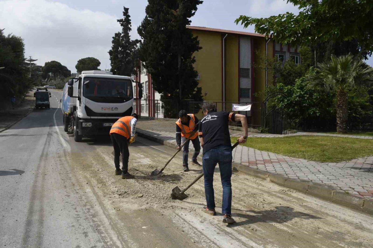 Kuşadası Belediyesi’nden 7/24 turizm sezonu mesaisi