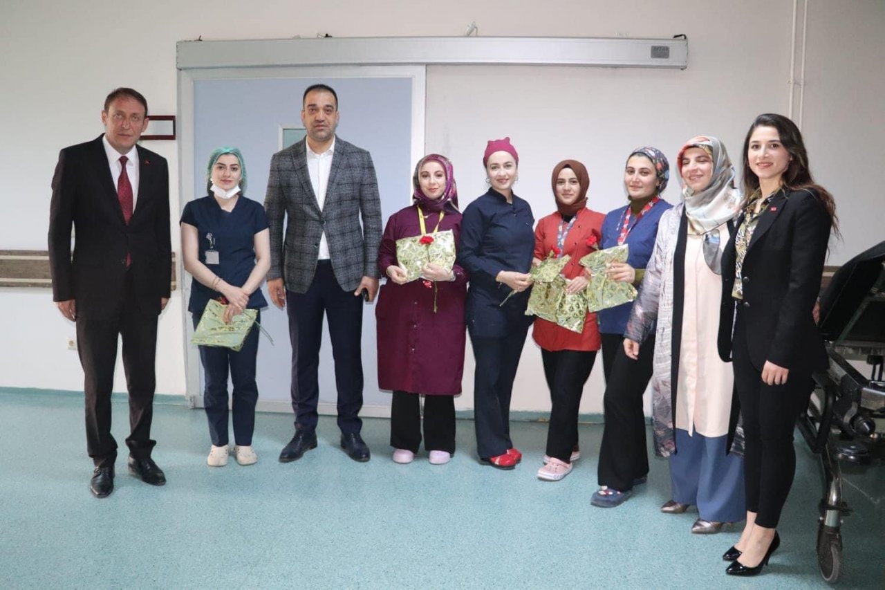 MHP Erzurum Milletvekili Adayı M. Hanifi Macit, Araştırma Hastanesi’ndeydi
