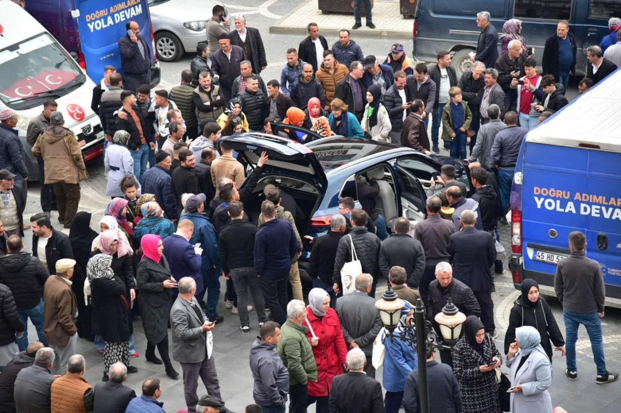 TOGG Havran’da büyük ilgi gördü