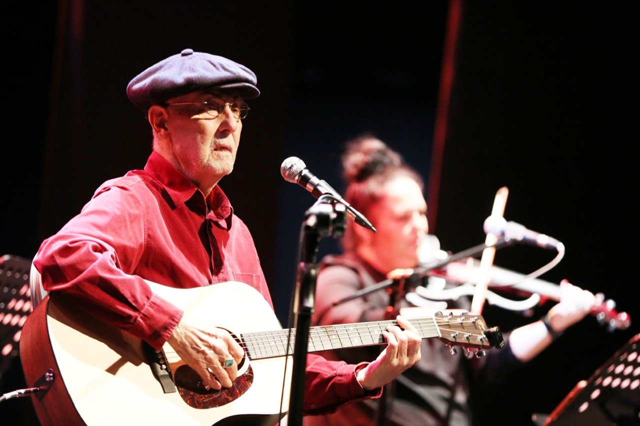 İlhan Şeşen Küçükçekmece’de hayranlarıyla buluştu