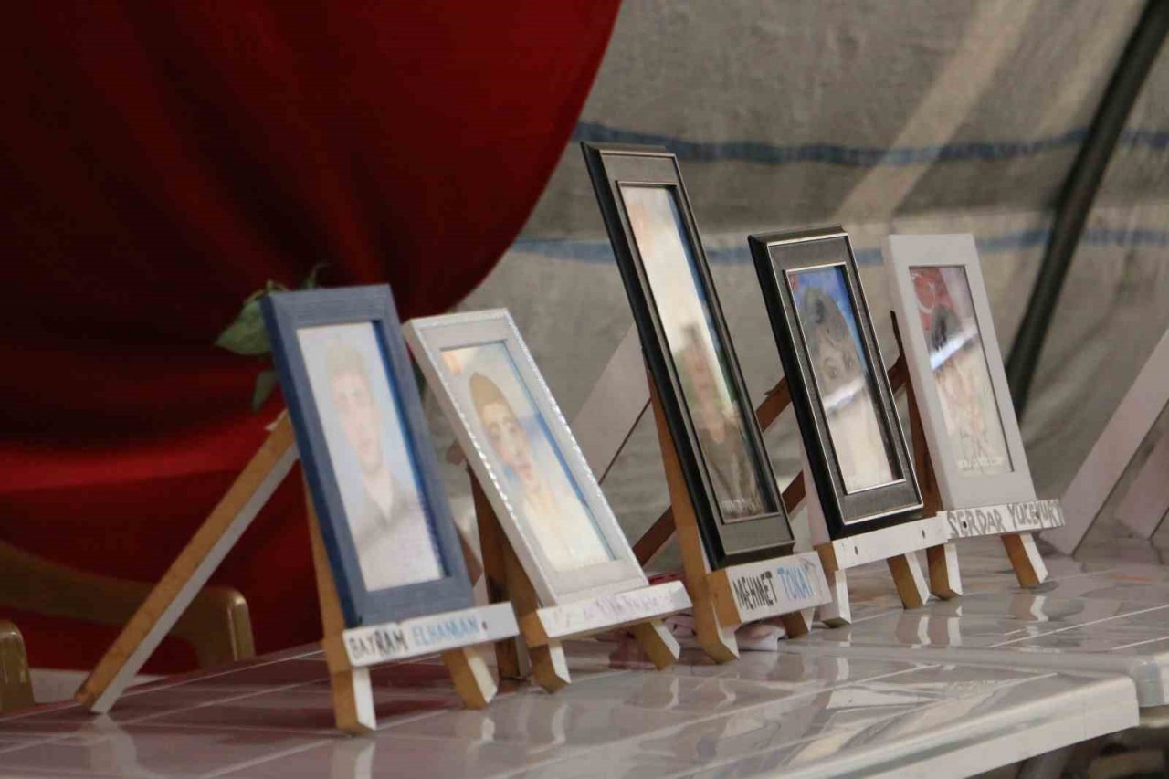 Diyarbakır anneleri “Anneler Gününe” evlat hasretiyle giriyor