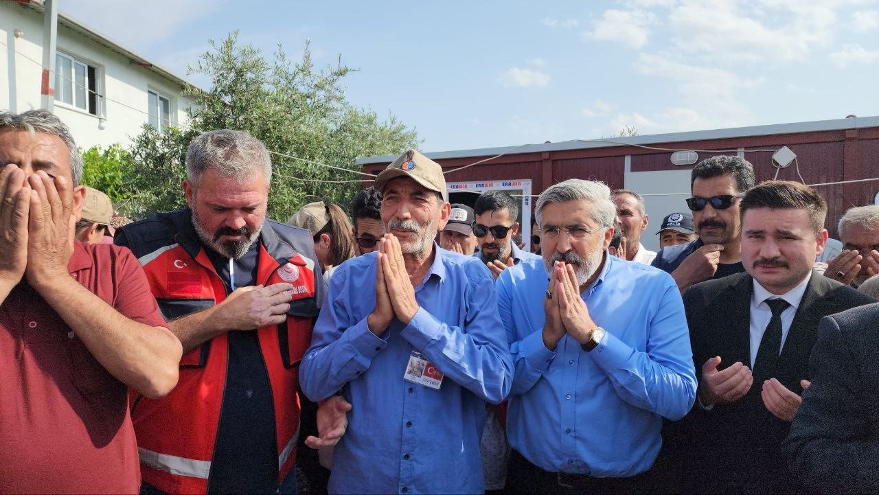 Hatay şehidini uğurladı