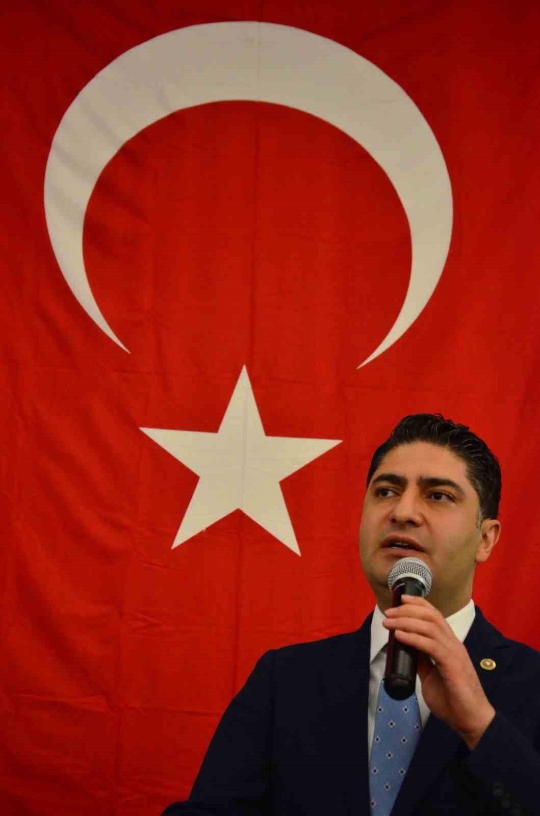 Özdemir: "Türkiye’de baskıcı rejim var diyenler, Muharrem İnce’ye ahlakla bağdaşmayacak tutum takındılar"