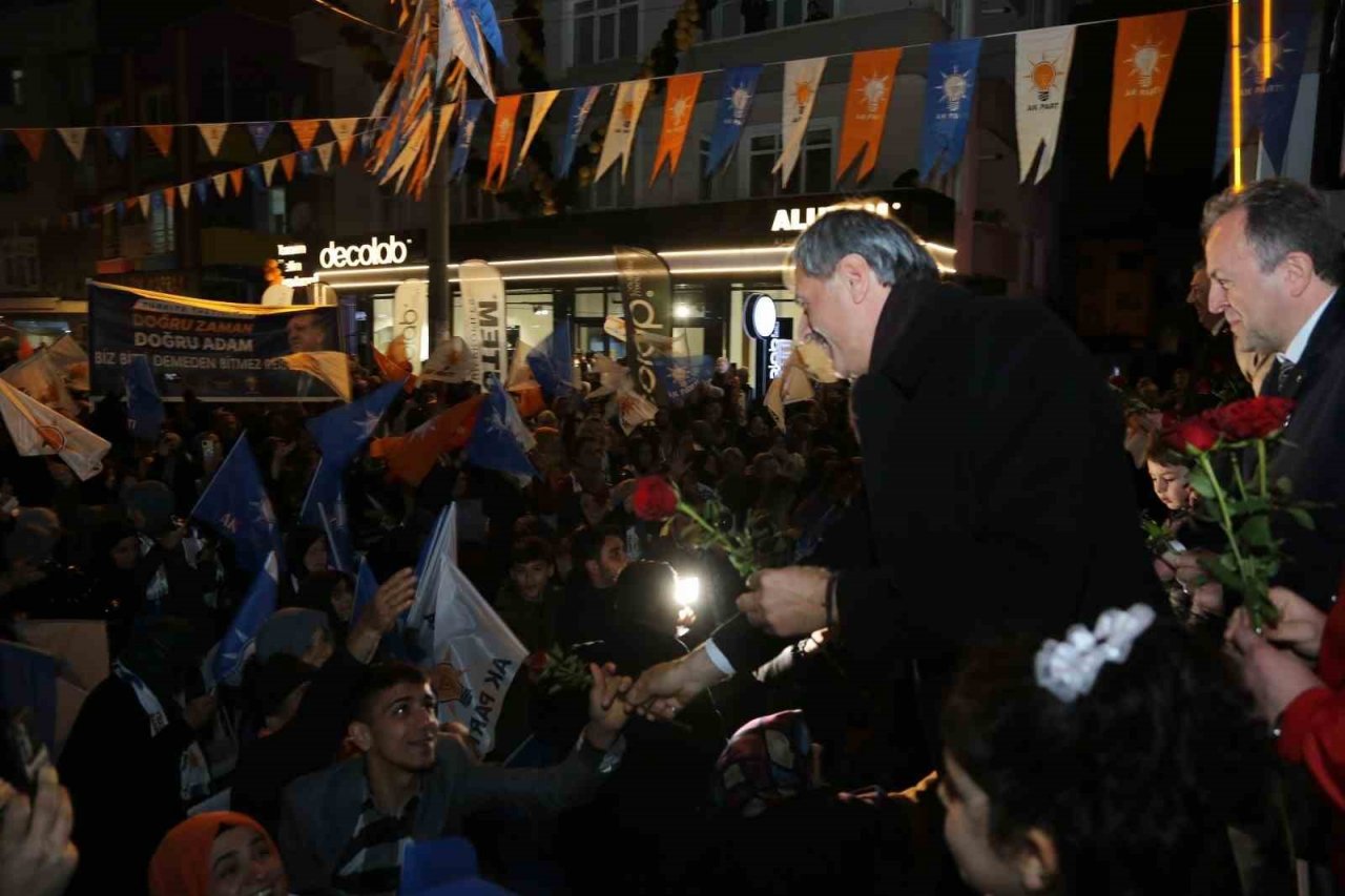 Başkan Alemdar: “7 değil 70 düvele karşı duracak bu ülke”