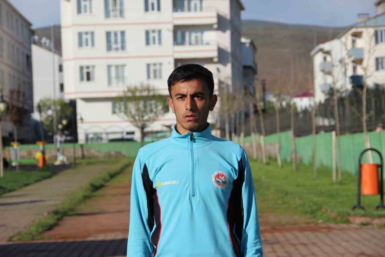 Bingöllü atlet Abdulmecit Açan, Balkan Dağ Şampiyonası’nda