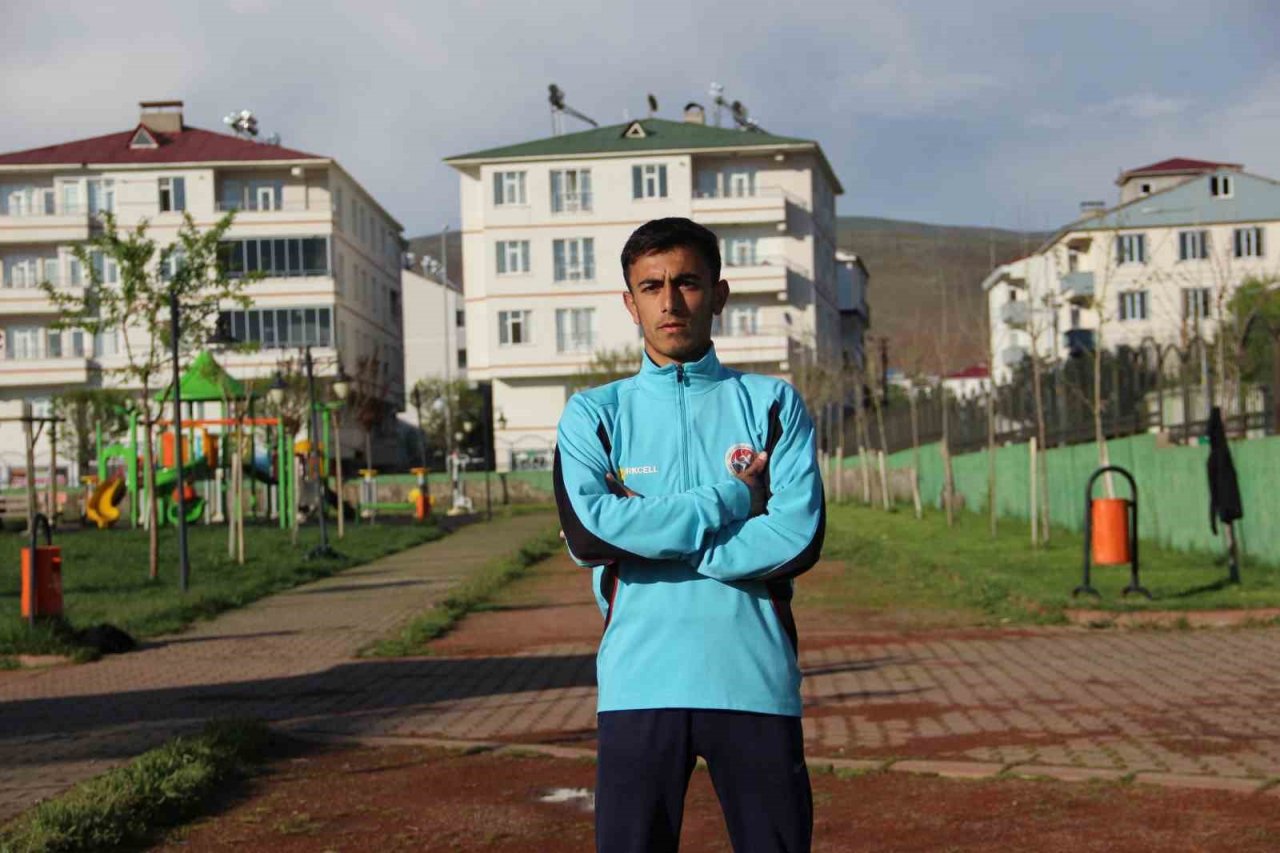 Bingöllü atlet Abdulmecit Açan, Balkan Dağ Şampiyonası’nda