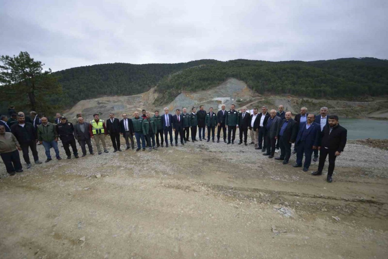 Tarım Orman Bakan Yardımcıları Tosya-Akbük Gölet’inde incelemelerde bulundu