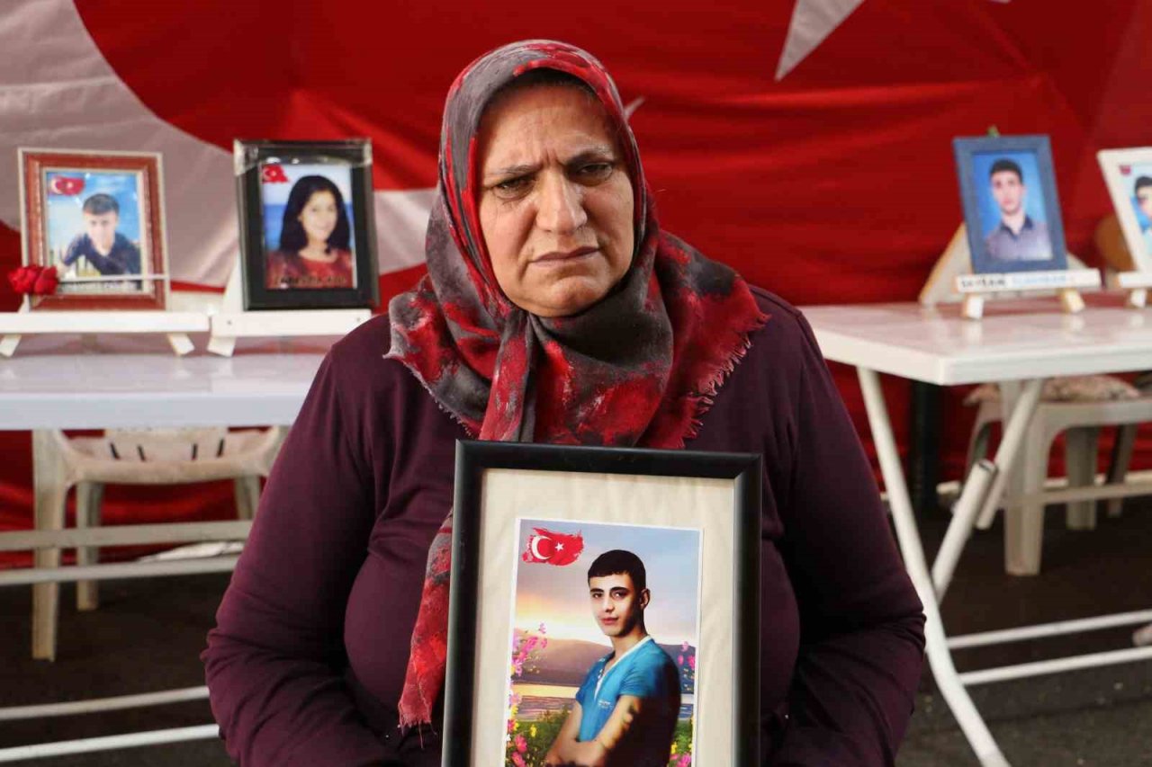 Diyarbakır anneleri “Anneler Gününe” evlat hasretiyle giriyor