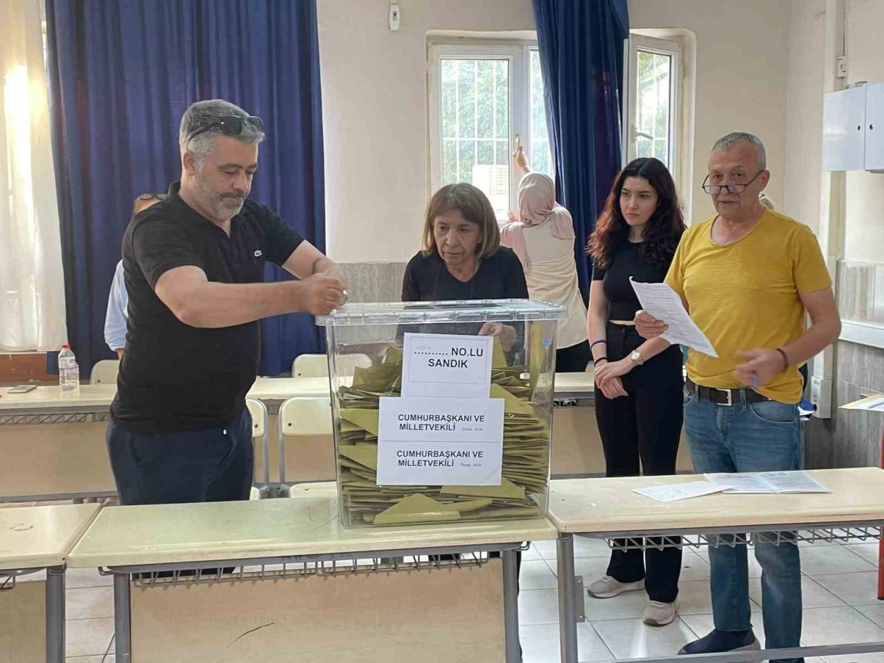 Adana’da oy kullanma işlemleri tamamlandı, sayımlar başladı