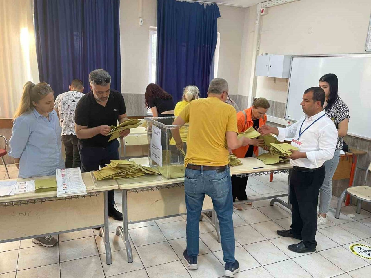 Adana’da oy kullanma işlemleri tamamlandı, sayımlar başladı