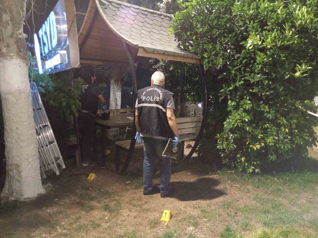 Kız kardeşinin düğününde silahlı saldırıda yaralanmıştı, hastanede hayatını kaybetti