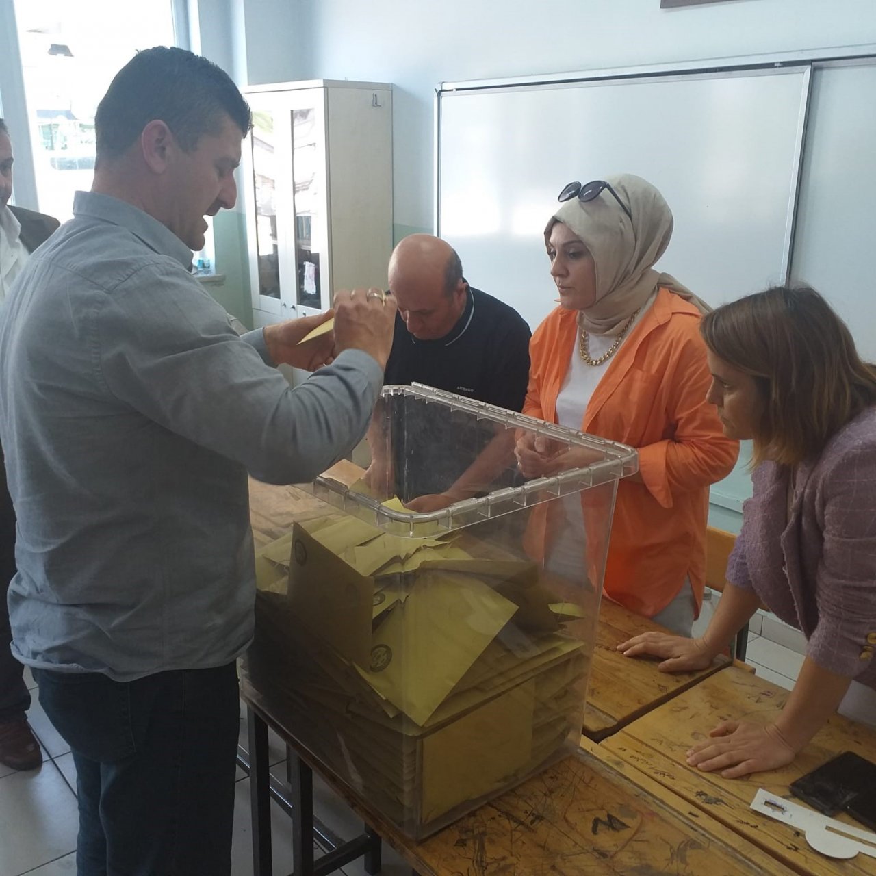 Afyonkarahisar’da oy verme işlemi sona erdi