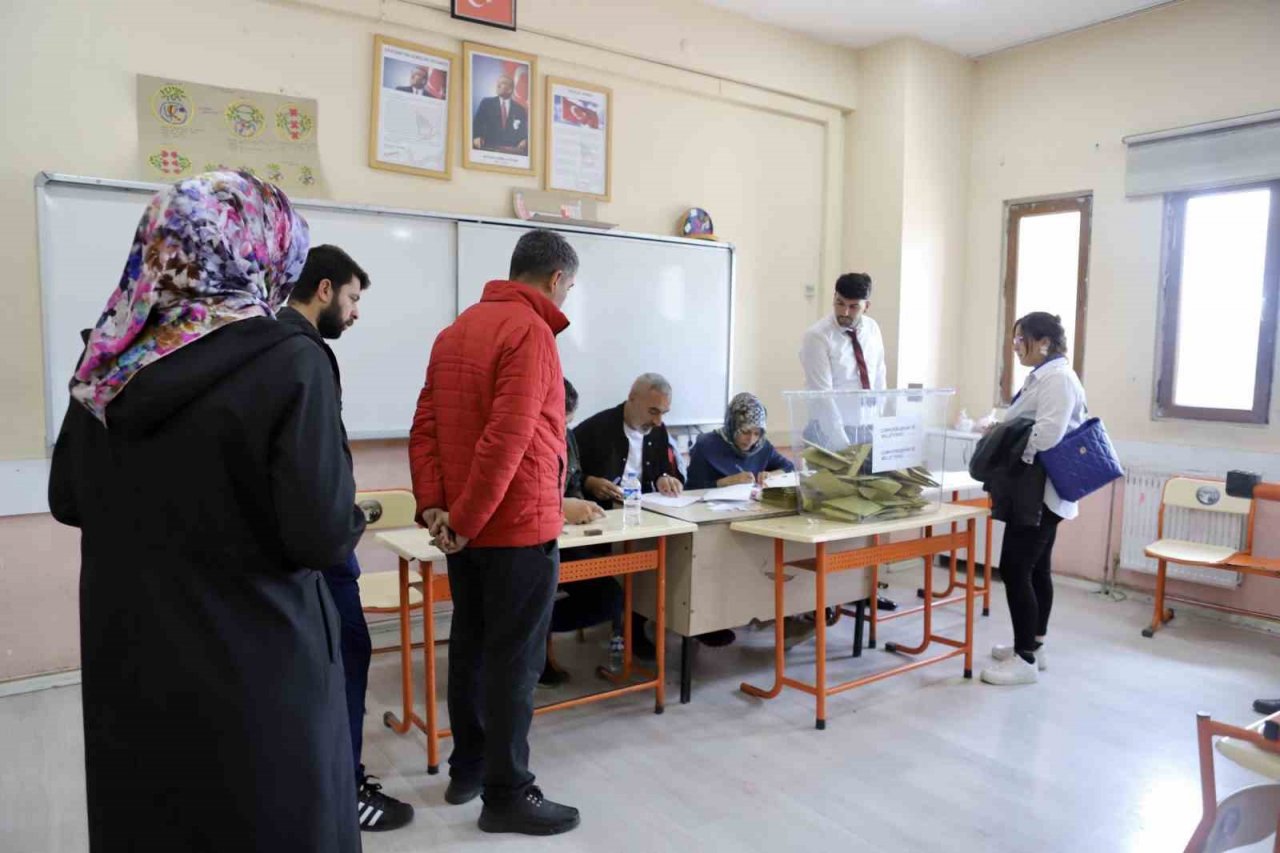 Ağrı’da seçim heyecanı