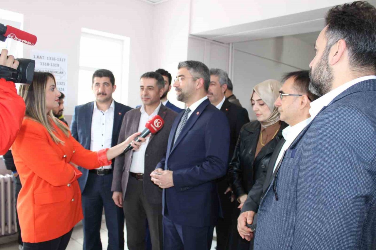 Başkan Küçükoğlu oyunu kullandı
