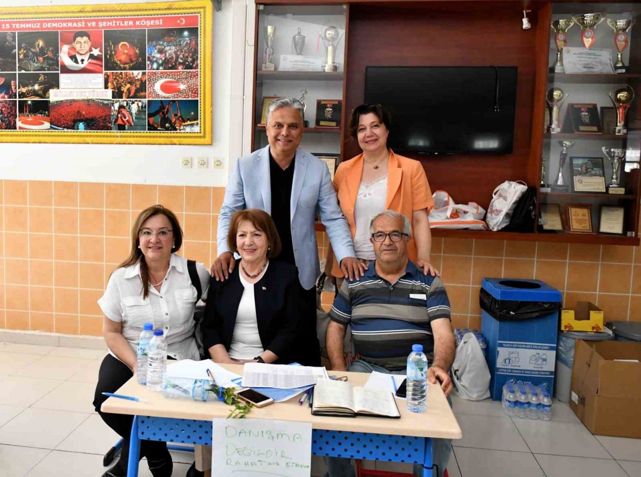 Başkan Uysal, oyunu kullandı