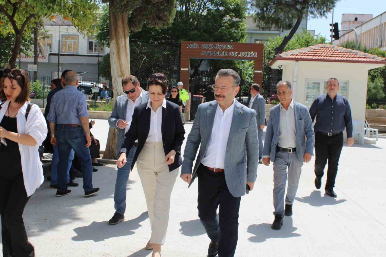 Vali Aksoy: “Halkın özgür iradesini sandıklara yansıtması demokrasimiz adına önemli”