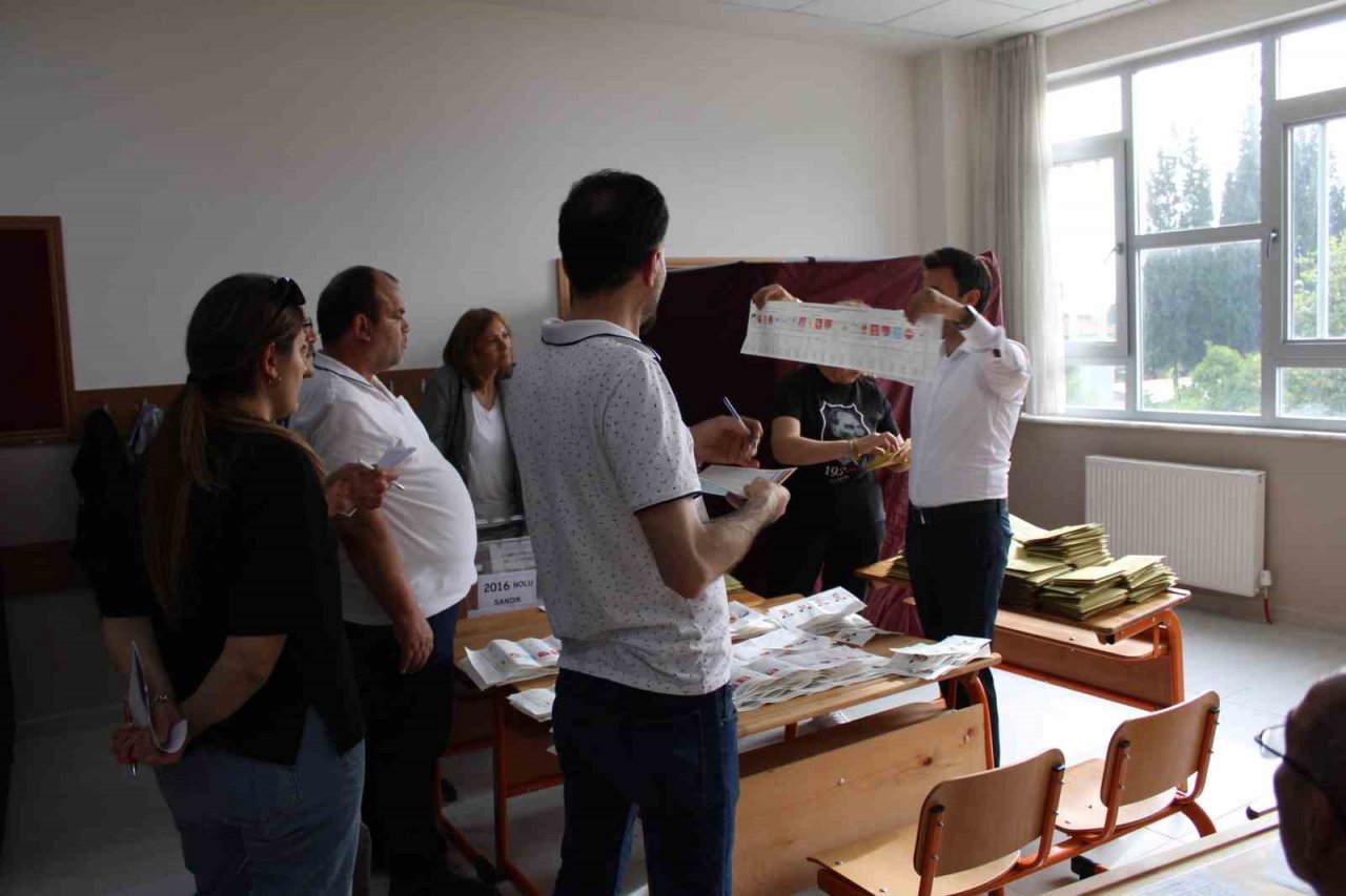Aydın’da oylar sayılmaya başlandı