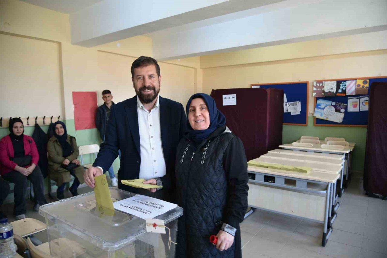 Belediye Başkanları sandık başına gitti