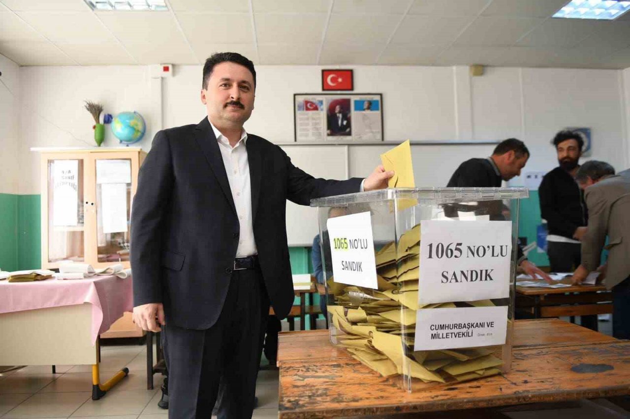 Belediye Başkanları sandık başına gitti