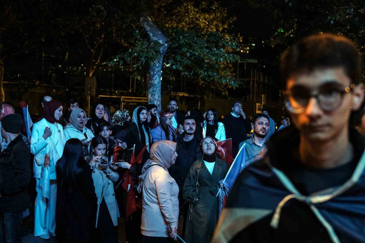 AK Parti İl Başkanlığında vatandaşların bekleyişi sürüyor