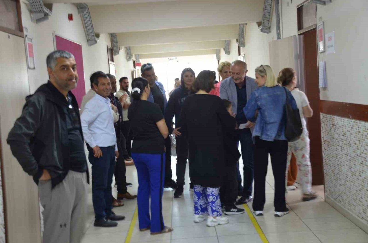 Didimliler sandığa koştu