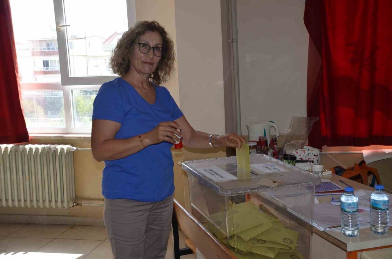 Didimliler sandığa koştu