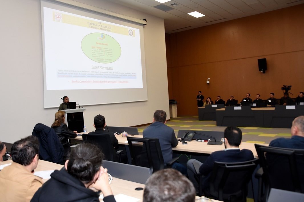 Erzincan’da ‘Seçim Güvenliği’ toplantısı yapıldı