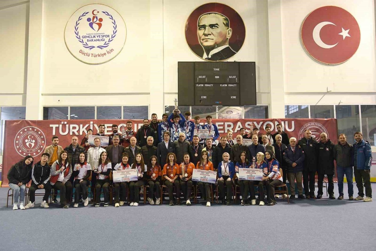 Erzurum’da Curling Heyecanı