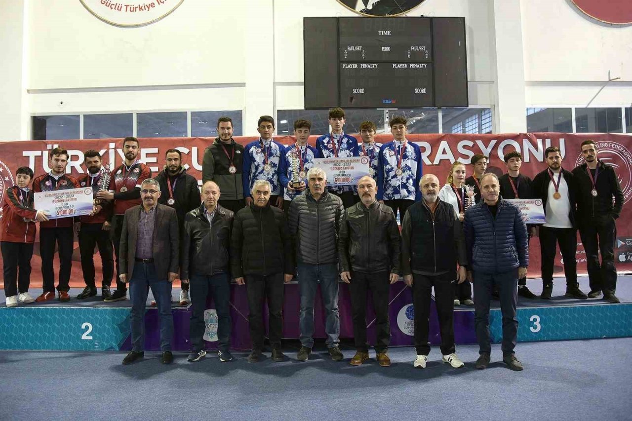 Erzurum’da Curling Heyecanı