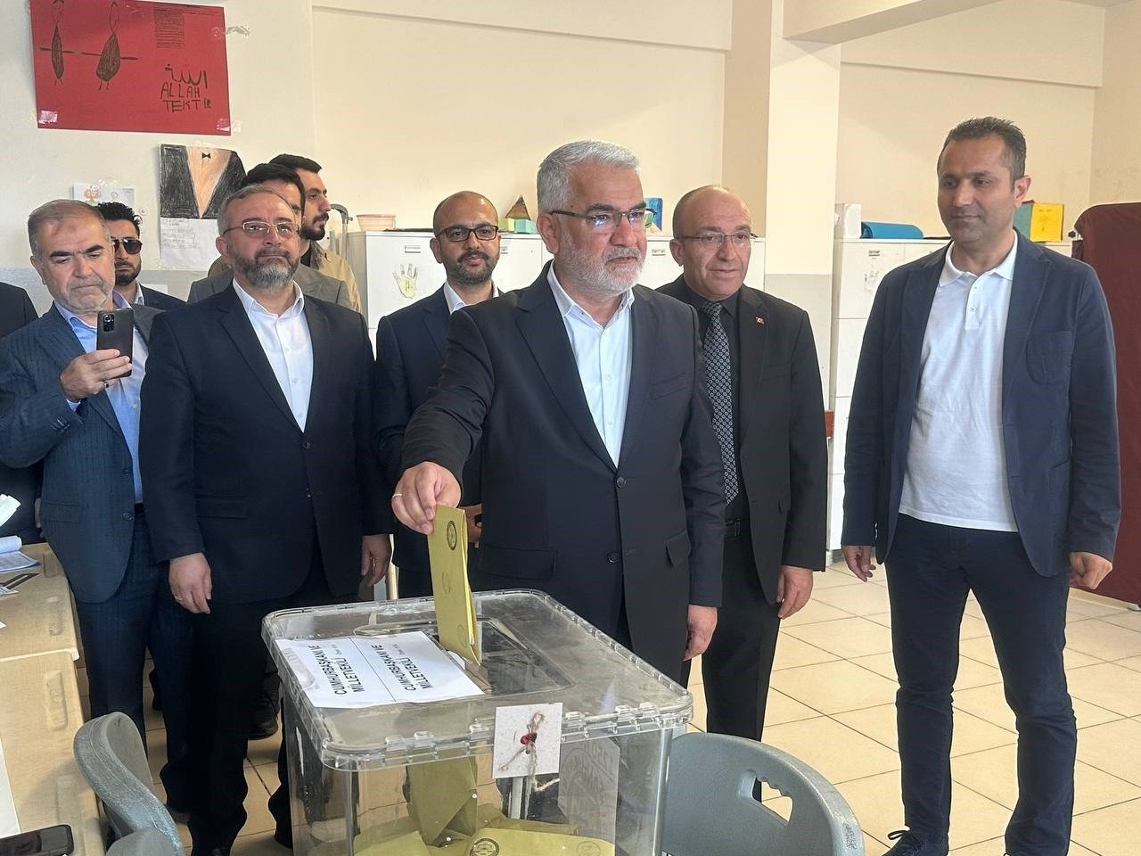 HÜDA PAR Genel Başkanı Yapıcıoğlu: “Sandıktan ne çıkarsa çıksın herkesin bunu olgunlukla karşılaması gerekir”
