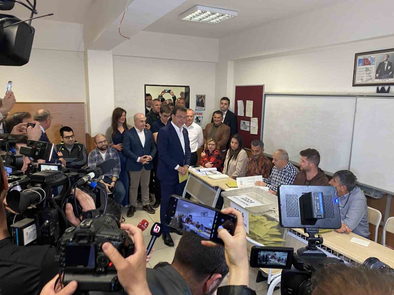 İBB Başkanı İmamoğlu oyunu kullandı