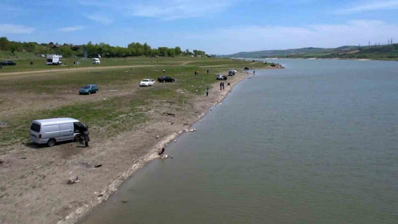 İstanbul’da oy kullanan vatandaşlar piknik ve mesire alanlarına akın etti