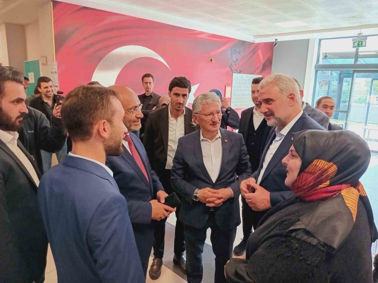 AK Parti İstanbul İl Başkanı Kabaktepe oyunu Başakşehir’de kullandı