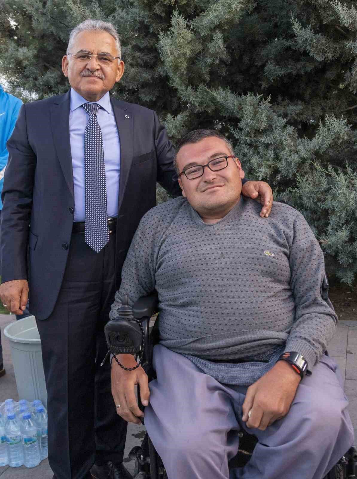 Başkan Büyükkılıç: “Engelli dostu, engelsiz şehir Kayseri”