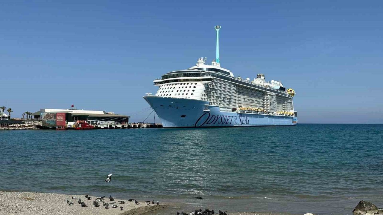 Kuşadası’nda esnaf seçimde oyunu kullandı, işinin başına döndü