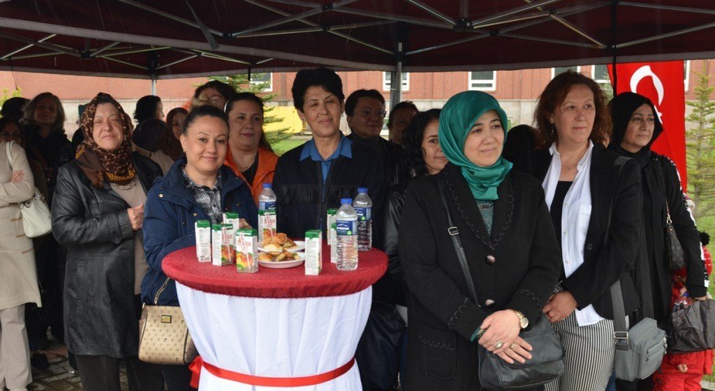 Kütahya’da ’Anne Kalbi Lavanta Bahçesi’ açıldı