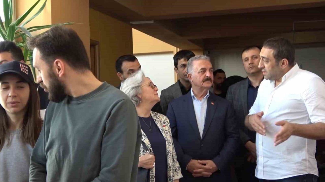MHP Genel Sekreteri Büyükataman oyunu Bursa’da kullandı