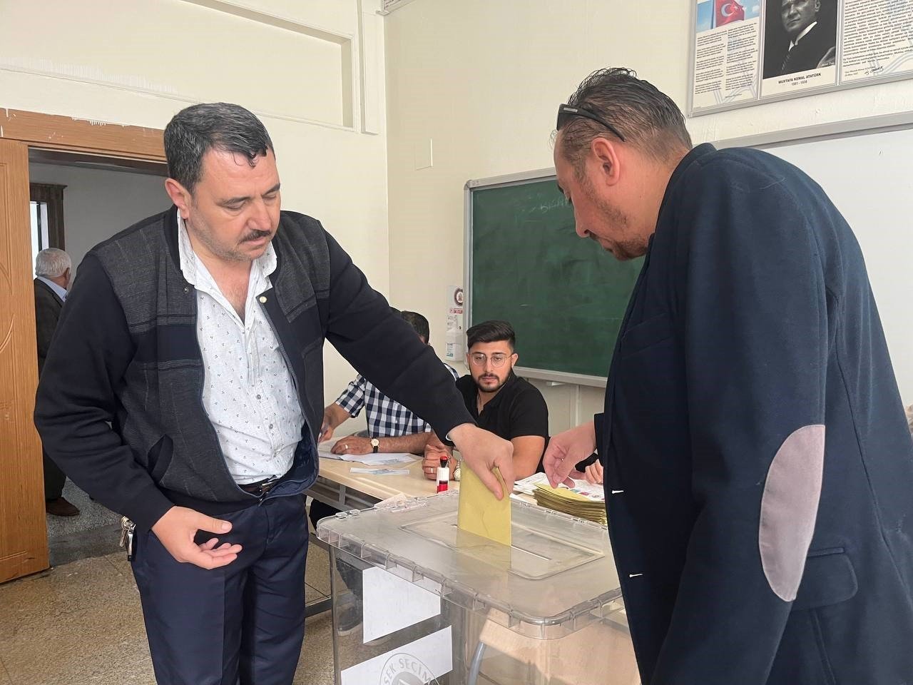 Kilis’te oy verme işlemi başladı