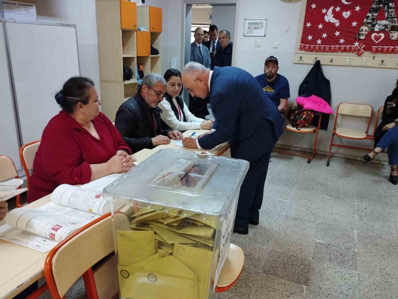 Kara Kuvvetleri Komutanı Orgeneral Musa Avsever oyunu kullandı