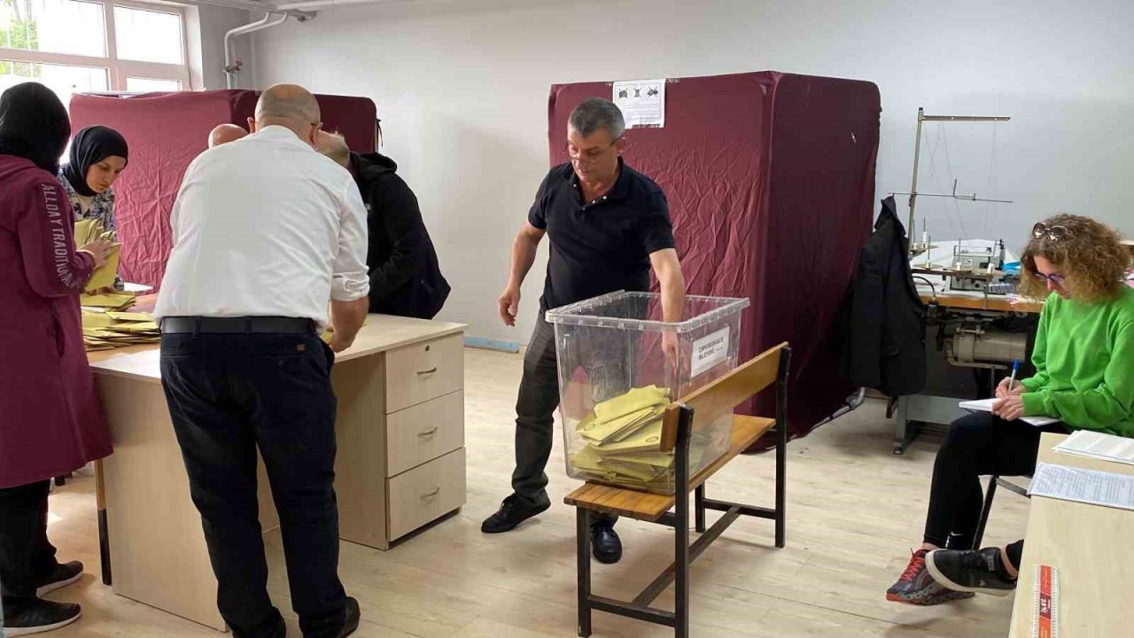 Zonguldak’ta sandıklar kapatıldı, sayım başladı