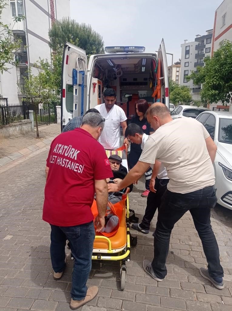 Aydın’da 91 vatandaş ambulansla sandığa ulaştırıldı