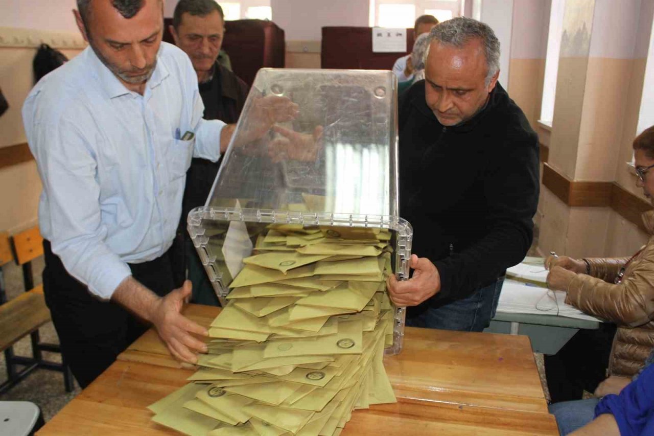 Denizli’de oyların ilçelere göre dağılımı belli oldu
