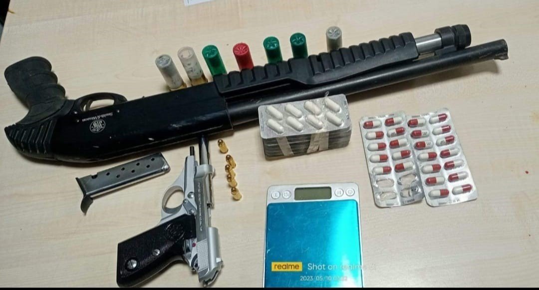 Depremzedelere evlerinde hırsızlık yapan zanlılar yakalandı