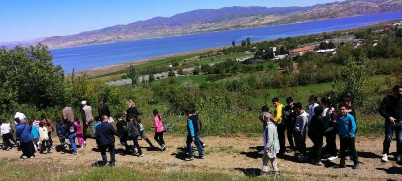 Elazığ’da doğa yürüyüşü düzenlendi