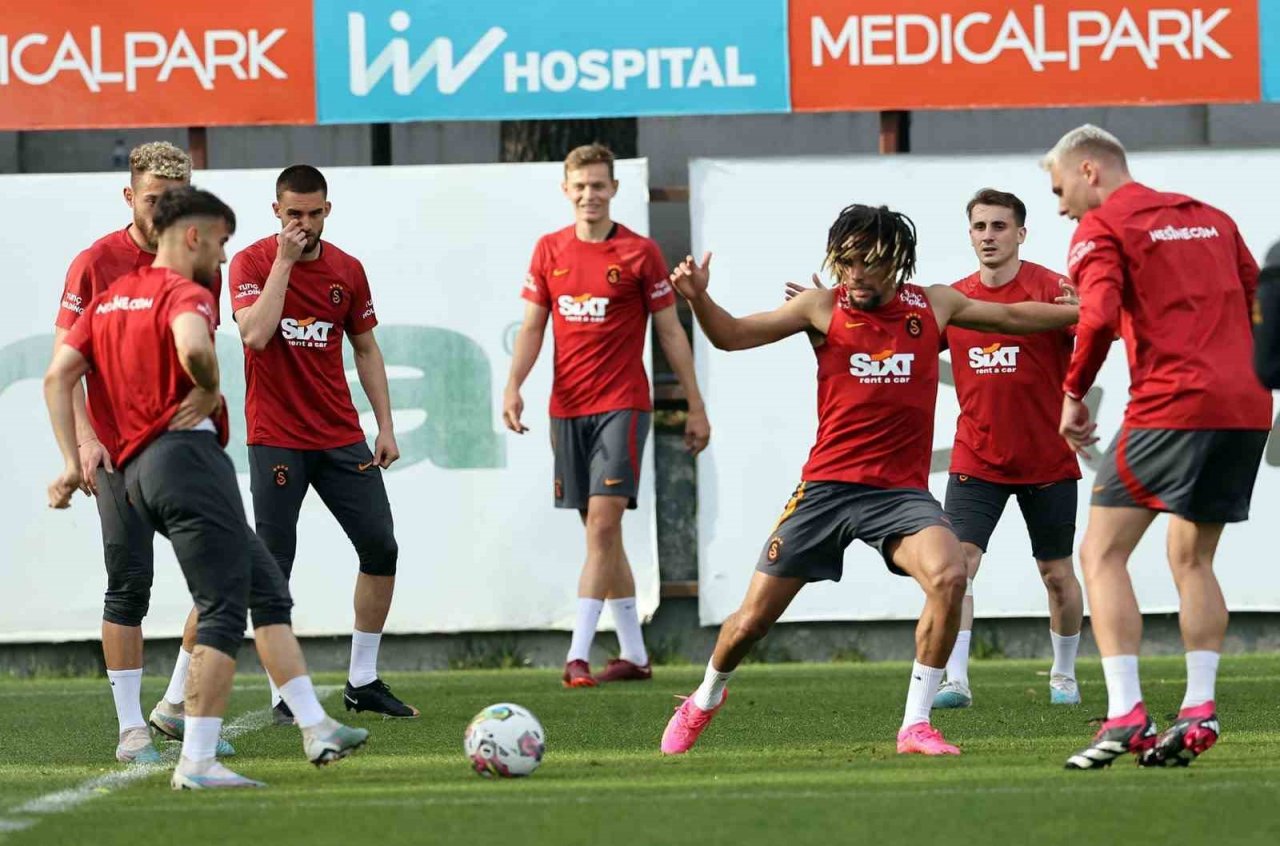 Galatasaray, İstanbulspor maçı hazırlıklarını tamamladı