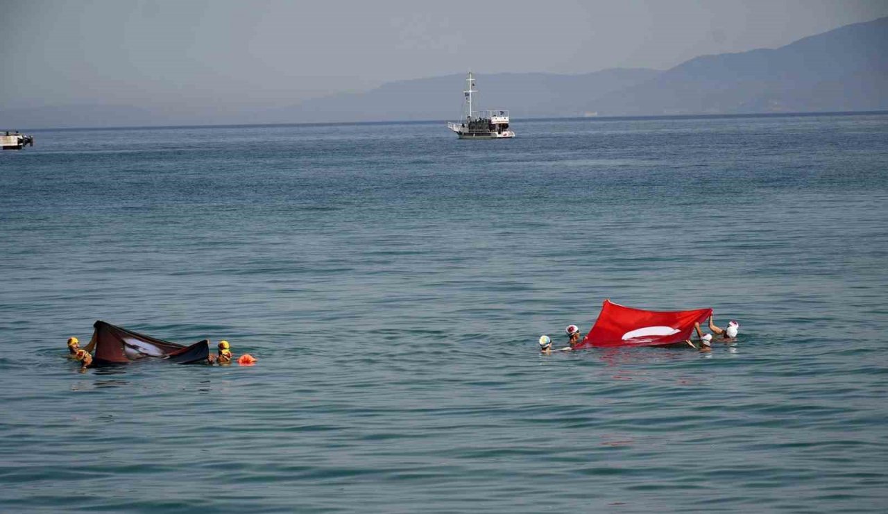 Kuşadası’nda Gençlik Haftası kutlamaları başladı