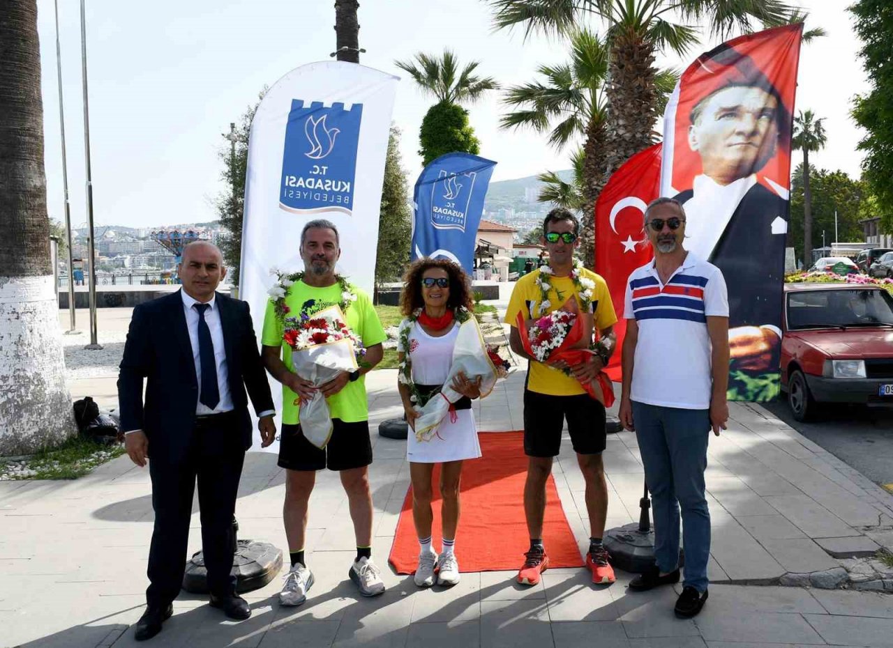 Kuşadası’nda Gençlik Haftası kutlamaları başladı