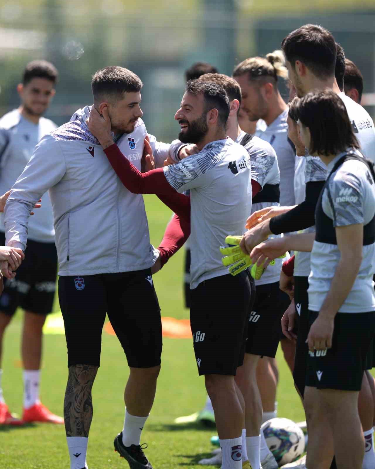 Trabzonspor, Fenerbahçe maçı hazırlıklarını sürdürdü