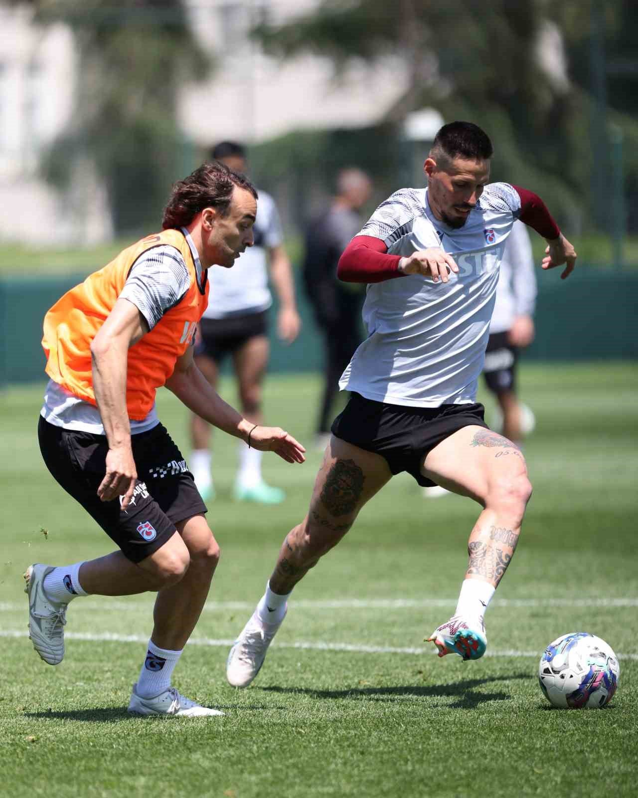 Trabzonspor, Fenerbahçe maçı hazırlıklarını sürdürdü